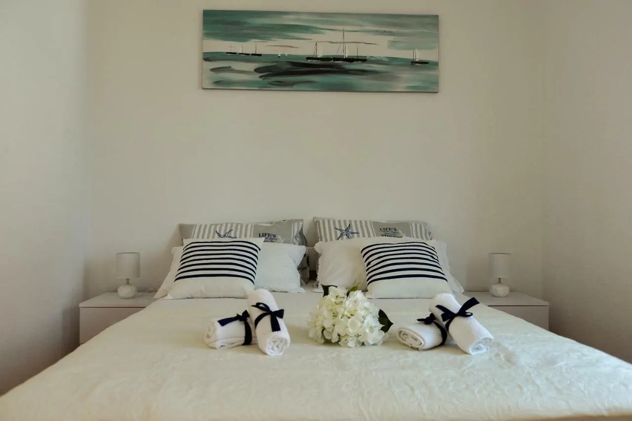 City Roof Top Apartment Cambi Kastela Croatia